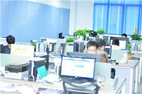 卓益员工工作环境